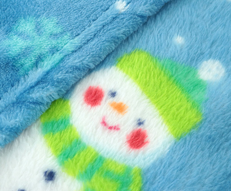 Single layer lightweight Christmas snowman blanket 07