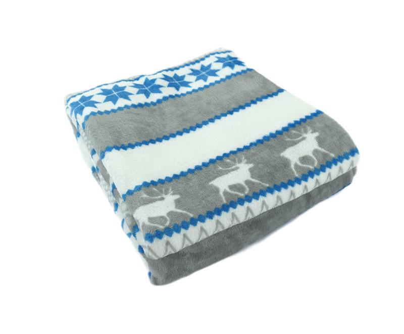 Stylish elk design single layer Christmas blanket 12