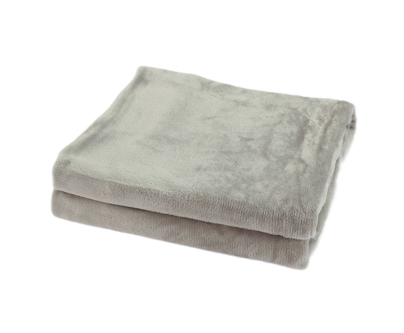 Microfibre lightweight solid flannel blanket 1030608