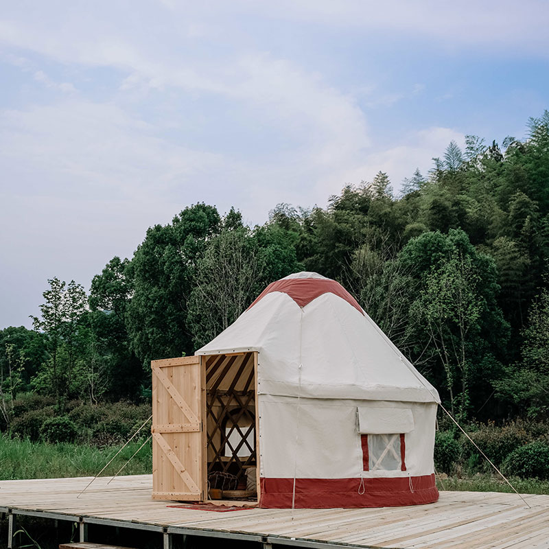 Yurt glam camp