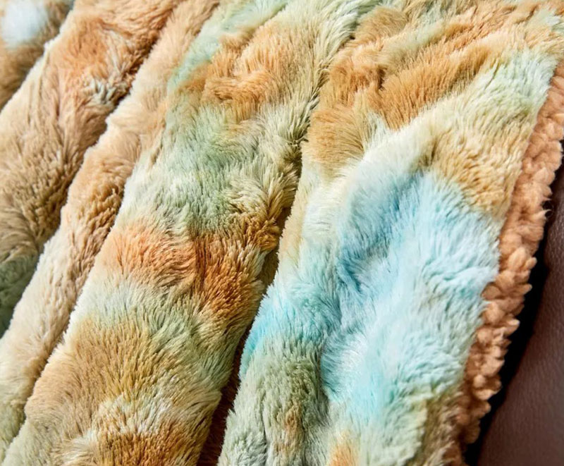 Lightweight luxury comfortable warm plush sherpa rainbow ultrafine tie-dye PV blanket 1010408