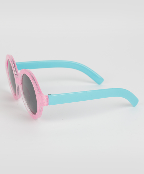China Plastic Sunglasses manufacturer