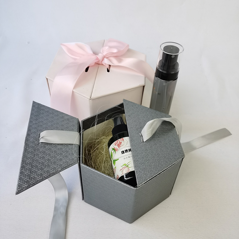 curated gift boxes