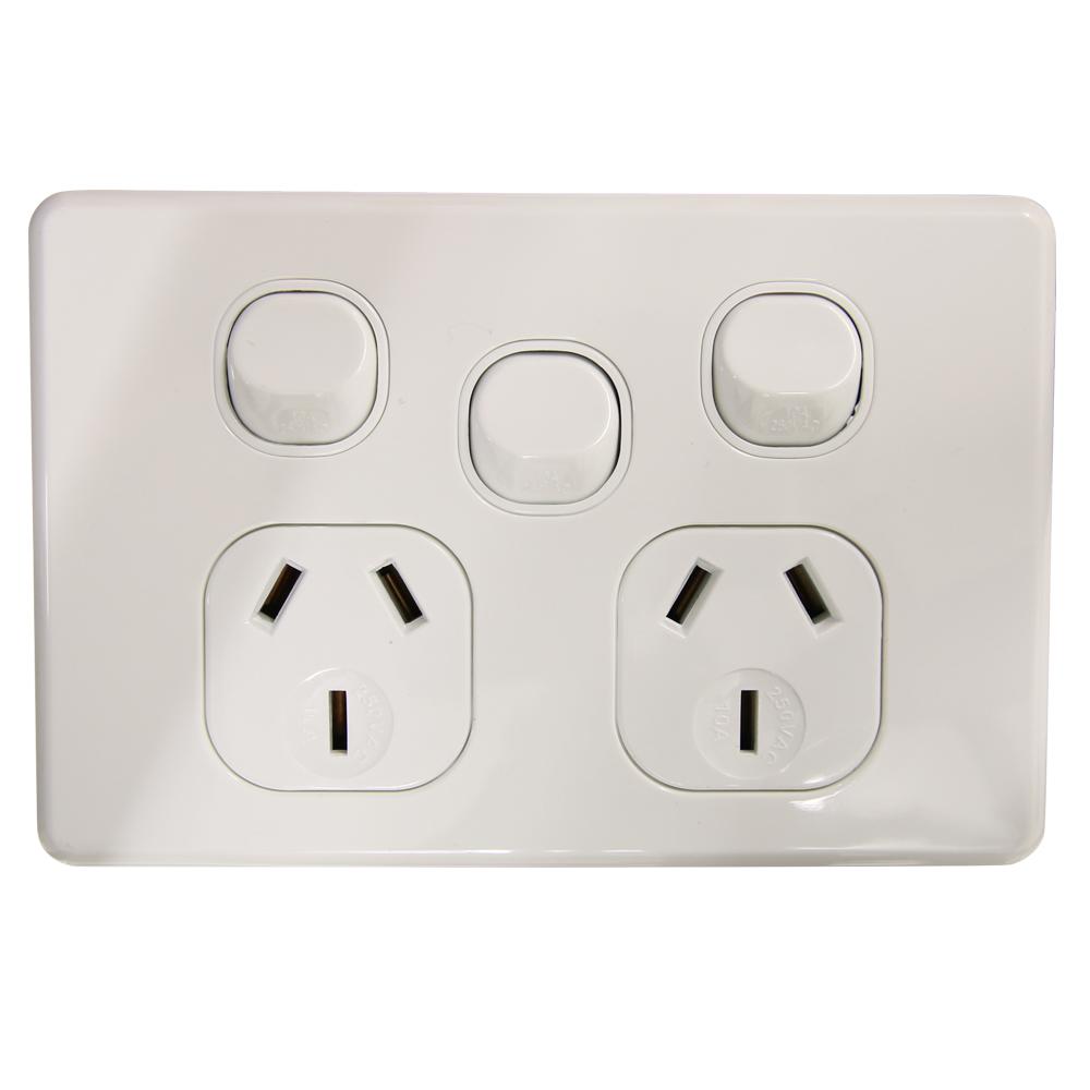 Double with extra switch 10Amp Powerpoint 