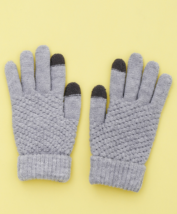Men knitted gloves