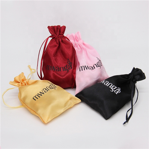 Gift bag of artificial jute fabric