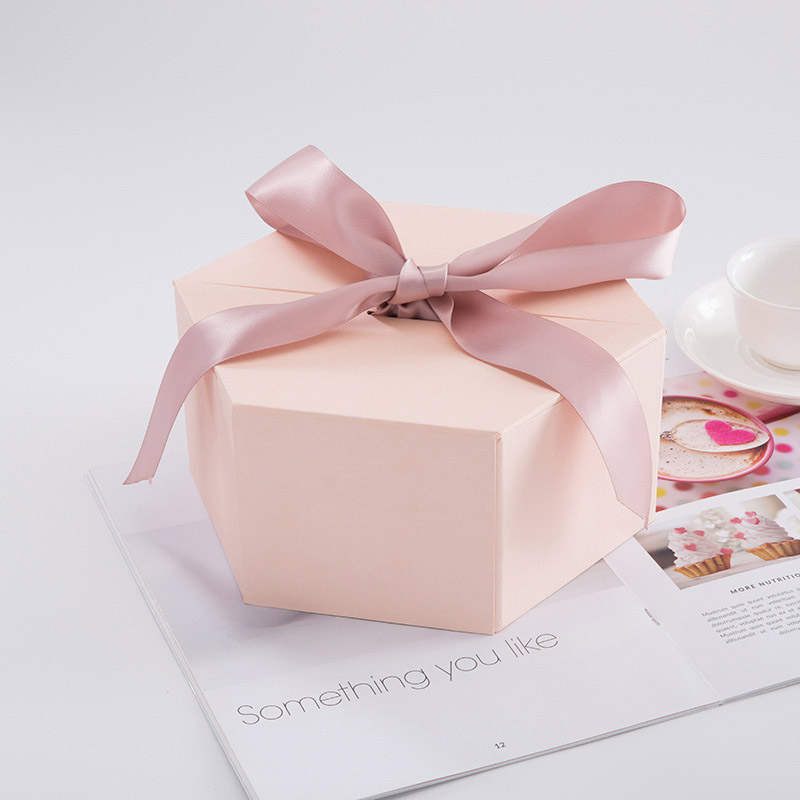 curated gift boxes