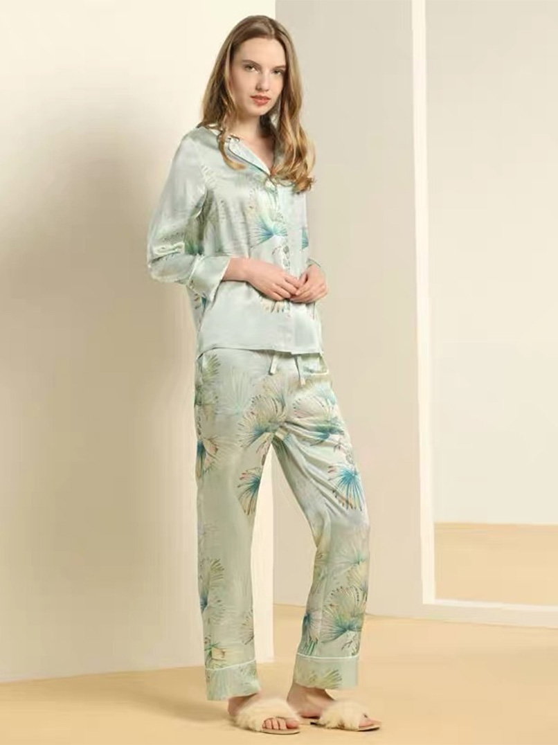 Lady Midnight Printed Silk Pajamas | Midnight Silk Pajamas | Silk Pajamas