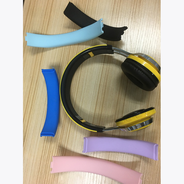 Headphone silicone protective strip