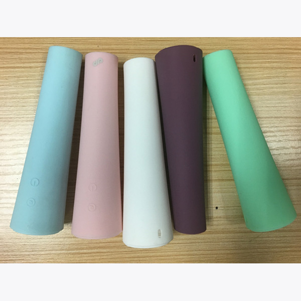 Silicone handle cover