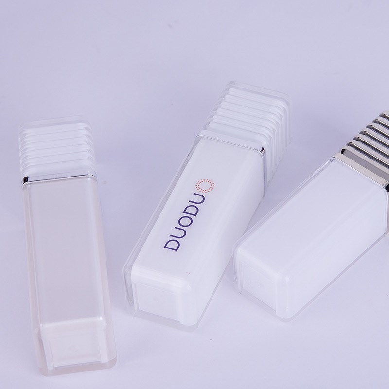 30/50/100ml Cuboid Transparent Acrylic Lotion Bottle
