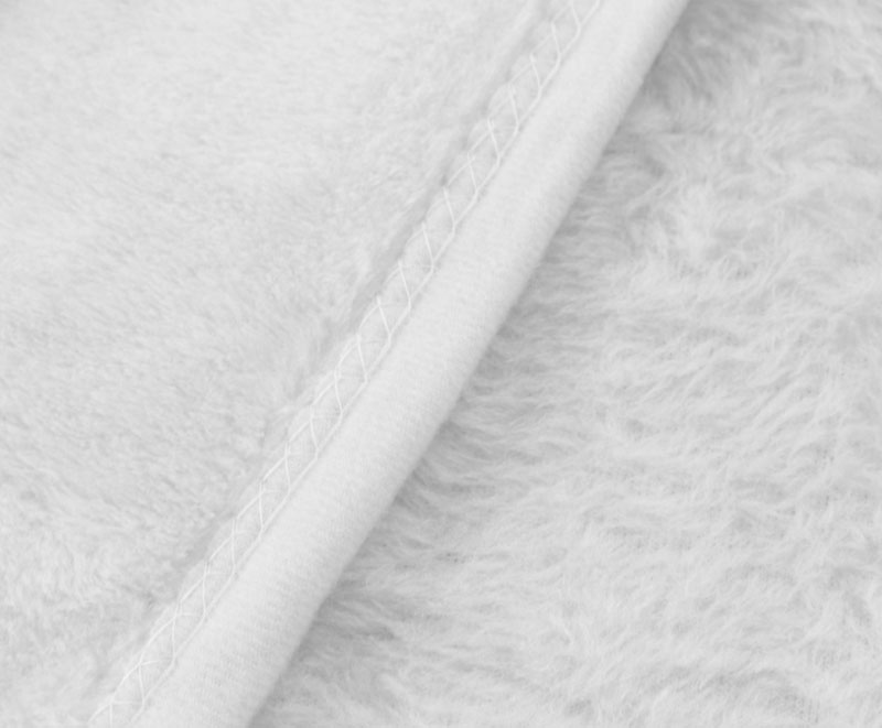 Plain white polyester raschel blanket 1150102