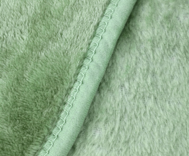 Raschel blanket for sofa interior 1150105